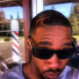 Meet your Posher, Deejay